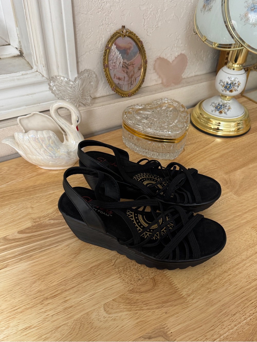 🖤 Skechers Black Strappy Platform Wedge Sandals – Size 8 🖤 - Picture 9 of 15